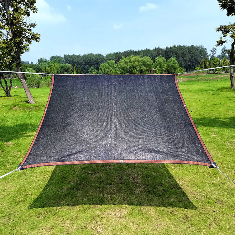 Foire aux questions pour le filet d'ombrage et la bâche imperméable en PEHD pour serre