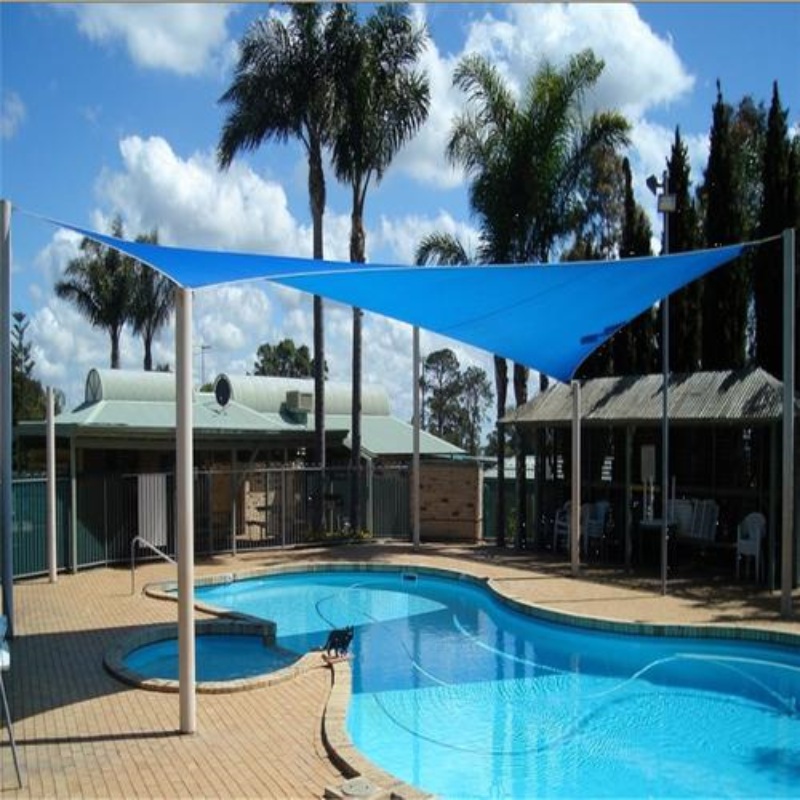 Voile d'ombrage pour piscine